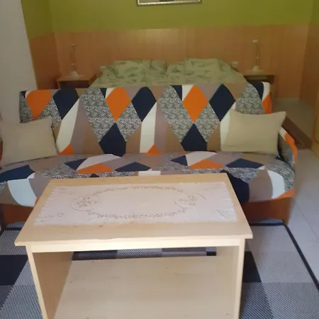 Andor Apartman Konukevi *